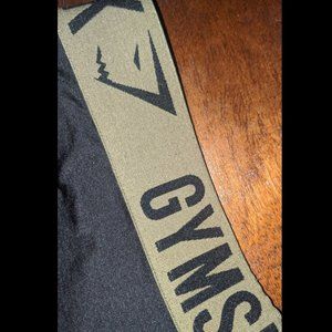 gymshark L leggings black/olive green